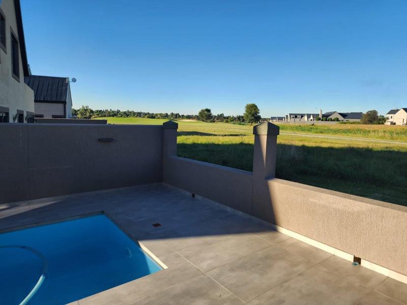 3 Bedroom Property for Sale in Heron Banks Golf Estate Free State